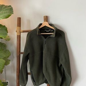 Eddie Bauer  fleece pull over